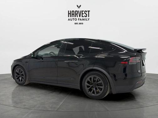 2024 Tesla Model X Long Range