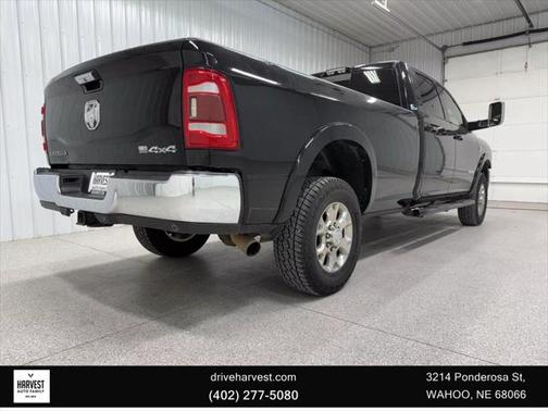 2019 RAM 3500 Laramie Crew Cab 4x4 8' Box