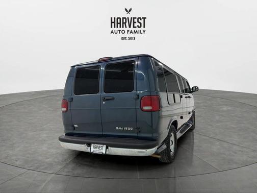 2003 Dodge Ram 1500 Extended Van 3D