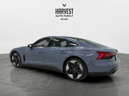 2023 Audi RS e-tron GT quattro