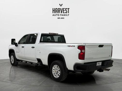Summit White 2022 Chevrolet Silverado 2500 WT