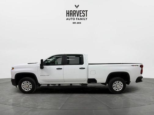 Summit White 2022 Chevrolet Silverado 2500 WT