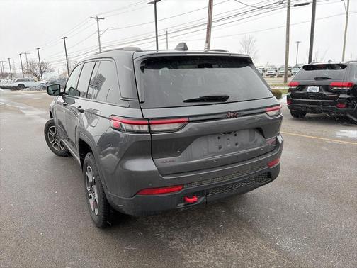 2022 Jeep Grand Cherokee Trailhawk