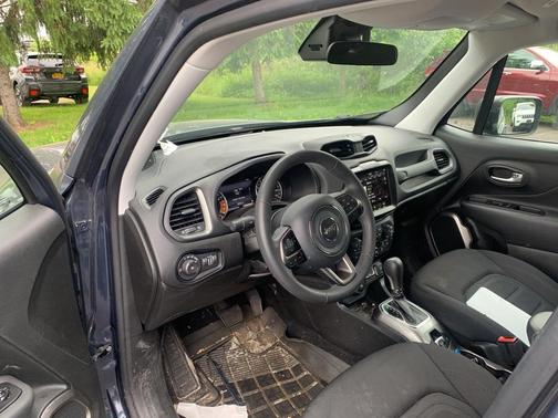2022 Jeep Renegade Latitude