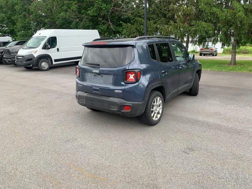 2022 Jeep Renegade Latitude