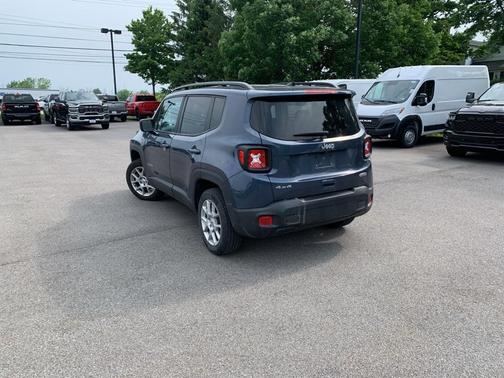 2022 Jeep Renegade Latitude
