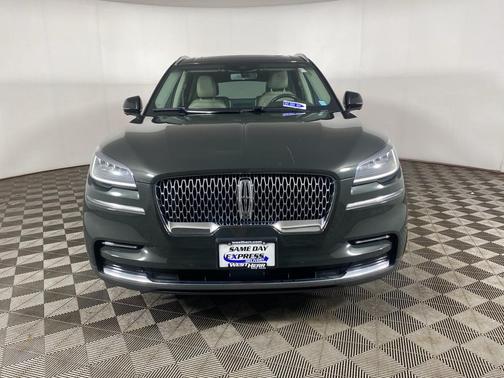 2022 Lincoln Aviator Reserve AWD