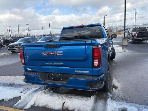 2022 GMC Sierra 1500 Elevation