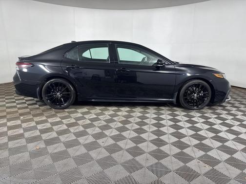 2021 Toyota Camry XSE V6