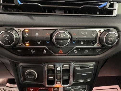 2024 Jeep Gladiator Mojave