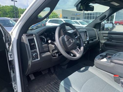 2022 RAM 1500 Classic SLT
