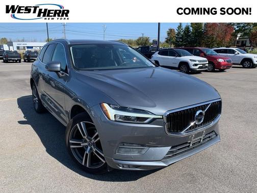 2021 Volvo XC60 T5 Momentum