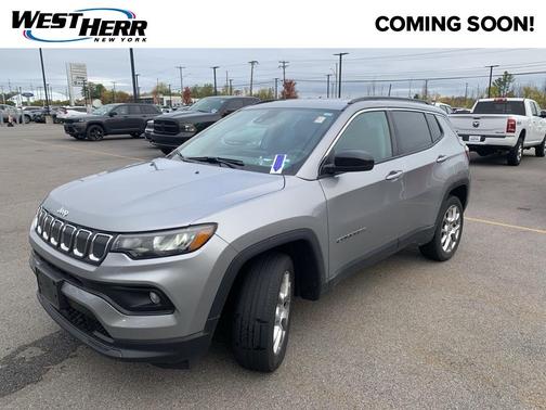 2022 Jeep Compass Latitude Lux