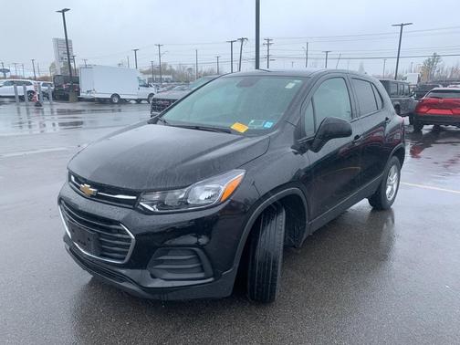 2022 Chevrolet Trax LS