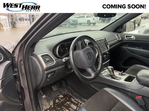 2020 Jeep Grand Cherokee Laredo