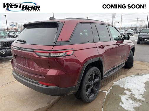2023 Jeep Grand Cherokee Altitude