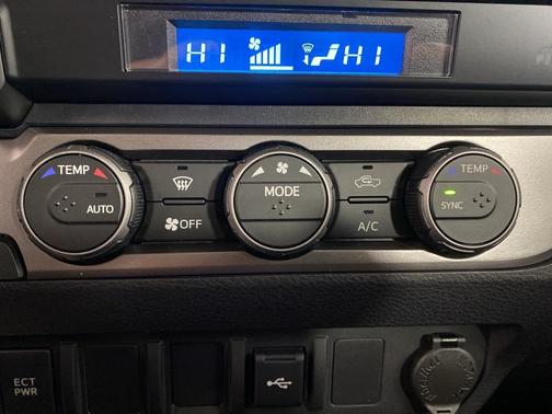 2022 Toyota Tacoma SR