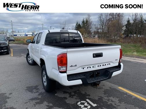 2022 Toyota Tacoma SR