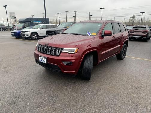 2021 Jeep Grand Cherokee Laredo X