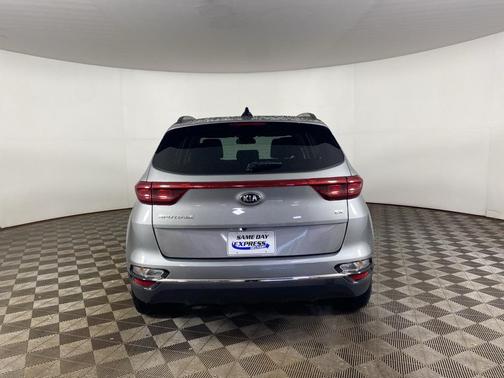 2022 Kia Sportage EX