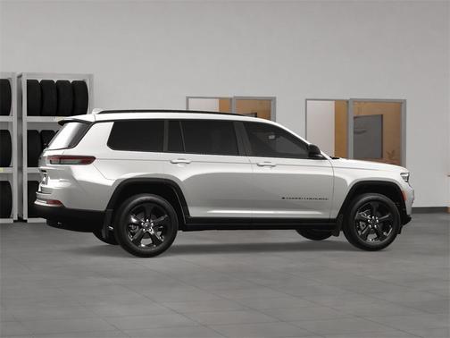 2025 Jeep Grand Cherokee L Laredo
