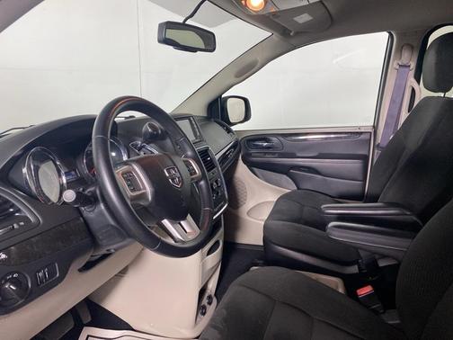 2016 Dodge Grand Caravan AVP/SE