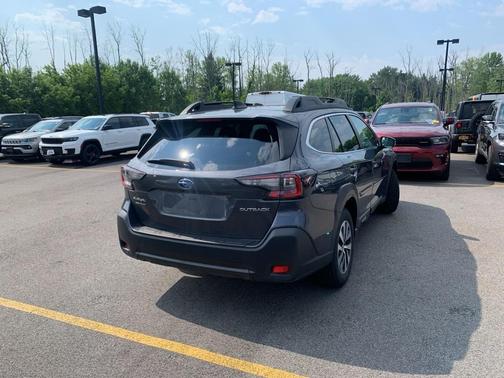 2023 Subaru Outback Premium