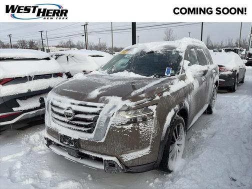 2023 Nissan Pathfinder Platinum