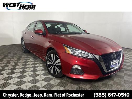 2022 Nissan Altima 2.5 SV