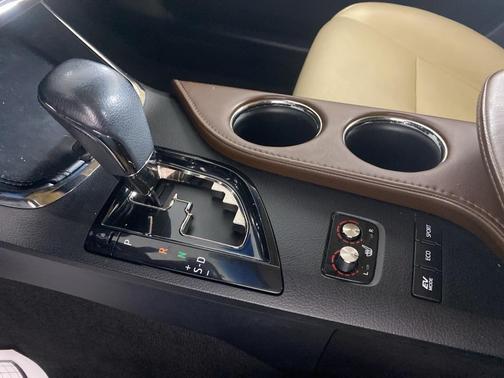 2015 Toyota Avalon Hybrid 