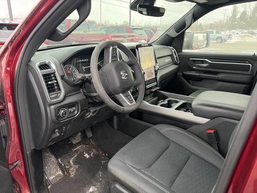 2025 RAM 1500 Big Horn/Lone Star