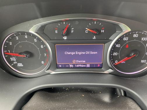 2022 GMC Acadia SLT