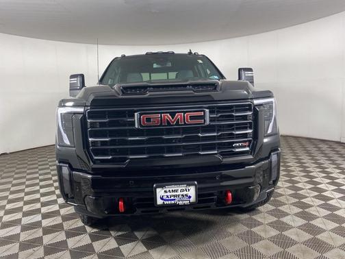 2024 GMC Sierra 2500 AT4