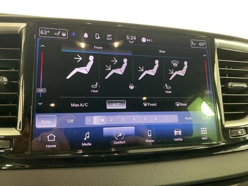 2024 Chrysler Pacifica Touring-L