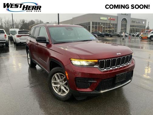 2023 Jeep Grand Cherokee Laredo
