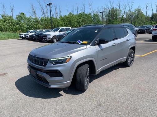 2022 Jeep Compass Altitude