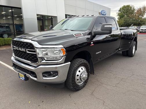 2023 RAM 3500 Big Horn Crew Cab 4x4 8' Box