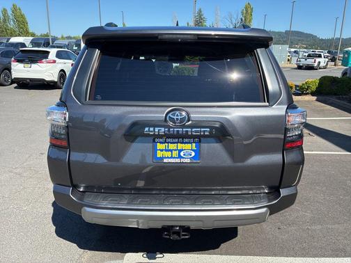 2022 Toyota 4Runner TRD Off Road