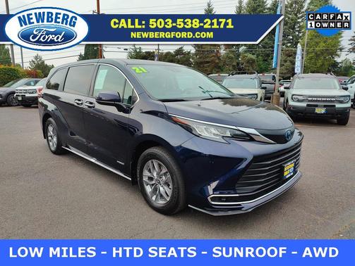 2021 Toyota Sienna XLE 7 Passenger