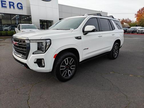 2023 GMC Yukon 4WD AT4