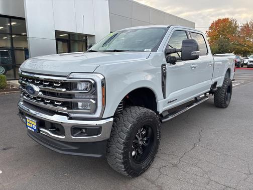 2026 Ford F-350 Lariat