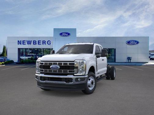 2025 Ford F-350 XL