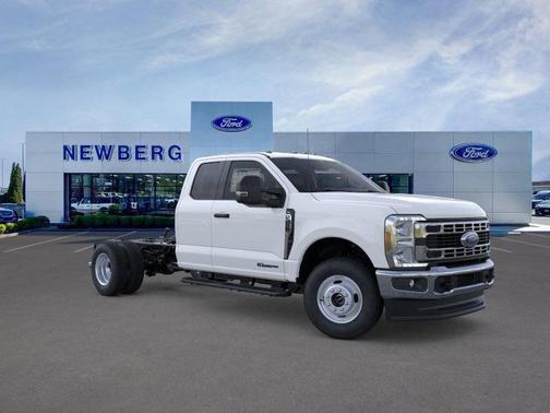 2025 Ford F-350 XL