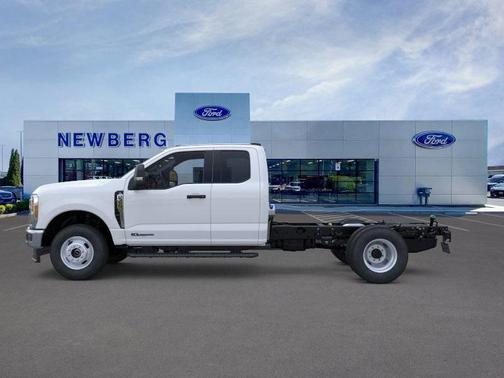2025 Ford F-350 XL