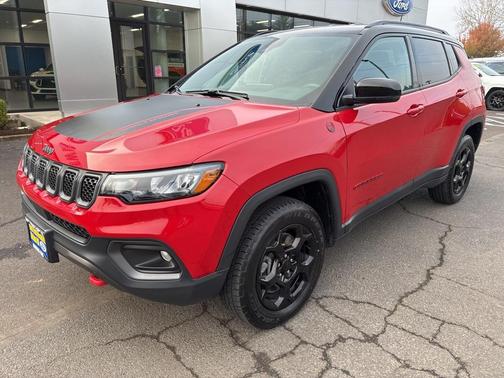 2023 Jeep Compass Trailhawk
