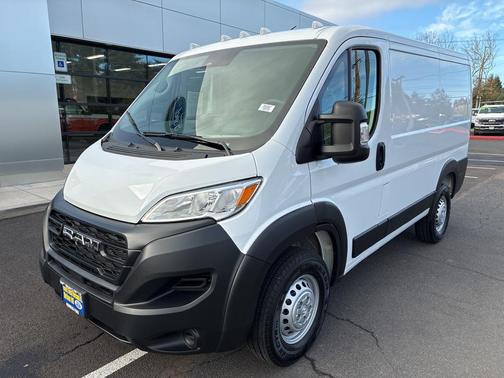 2025 RAM ProMaster 1500 Low Roof