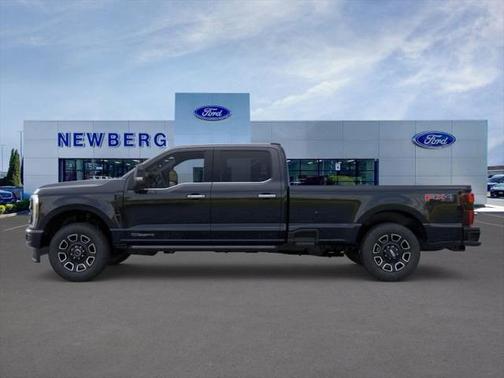 2025 Ford F-350 Platinum