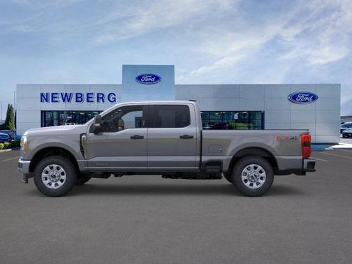 2025 Ford F-250 XLT