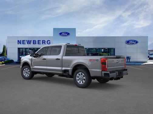 2025 Ford F-250 XLT