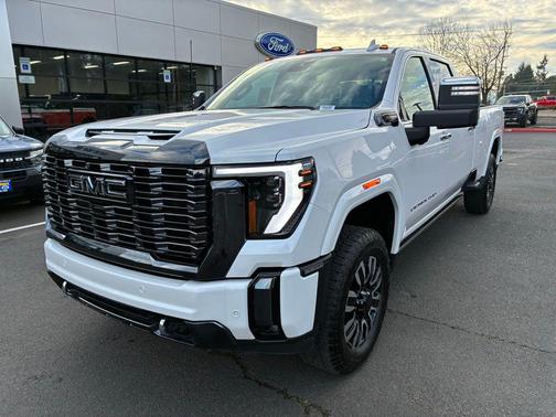 2024 GMC Sierra 3500 Denali